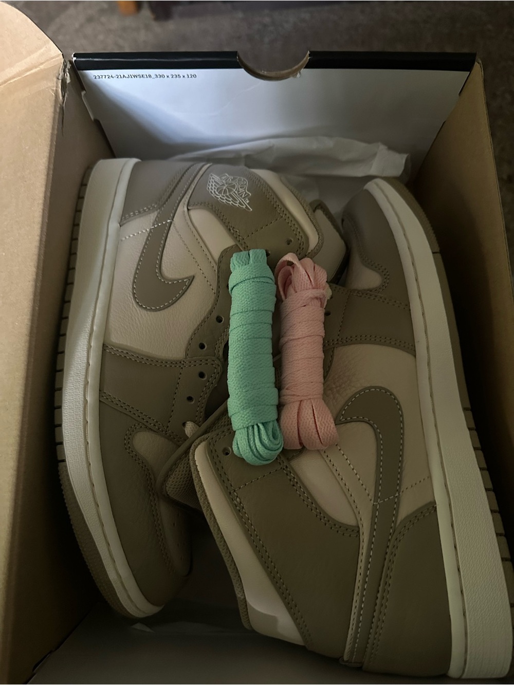 NIKE JORDAN 1 Mid Tan and Cream High-Top Sneakers with Pink Mint Laces size 9